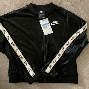 Nike Girl’s Velvet Zip Jacket